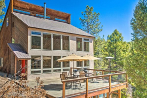 Roomy Angel Fire Home with Hot Tub, Sunroom and Views!